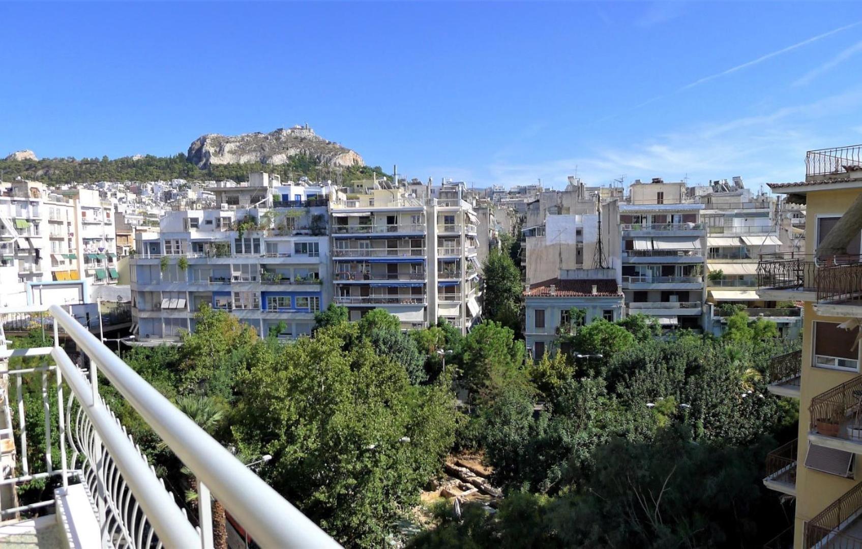 Smart And Elegant Home In The Centre Of Athens Luaran gambar