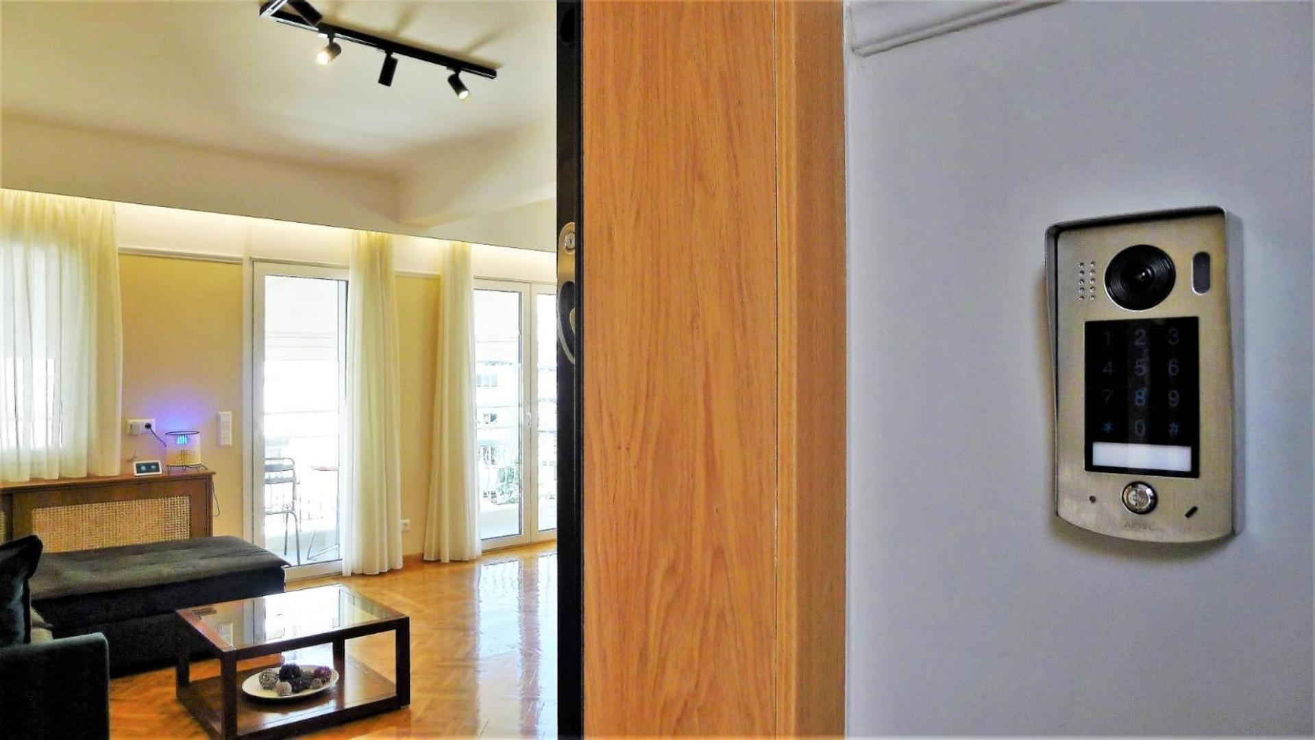 Smart And Elegant Home In The Centre Of Athens Luaran gambar