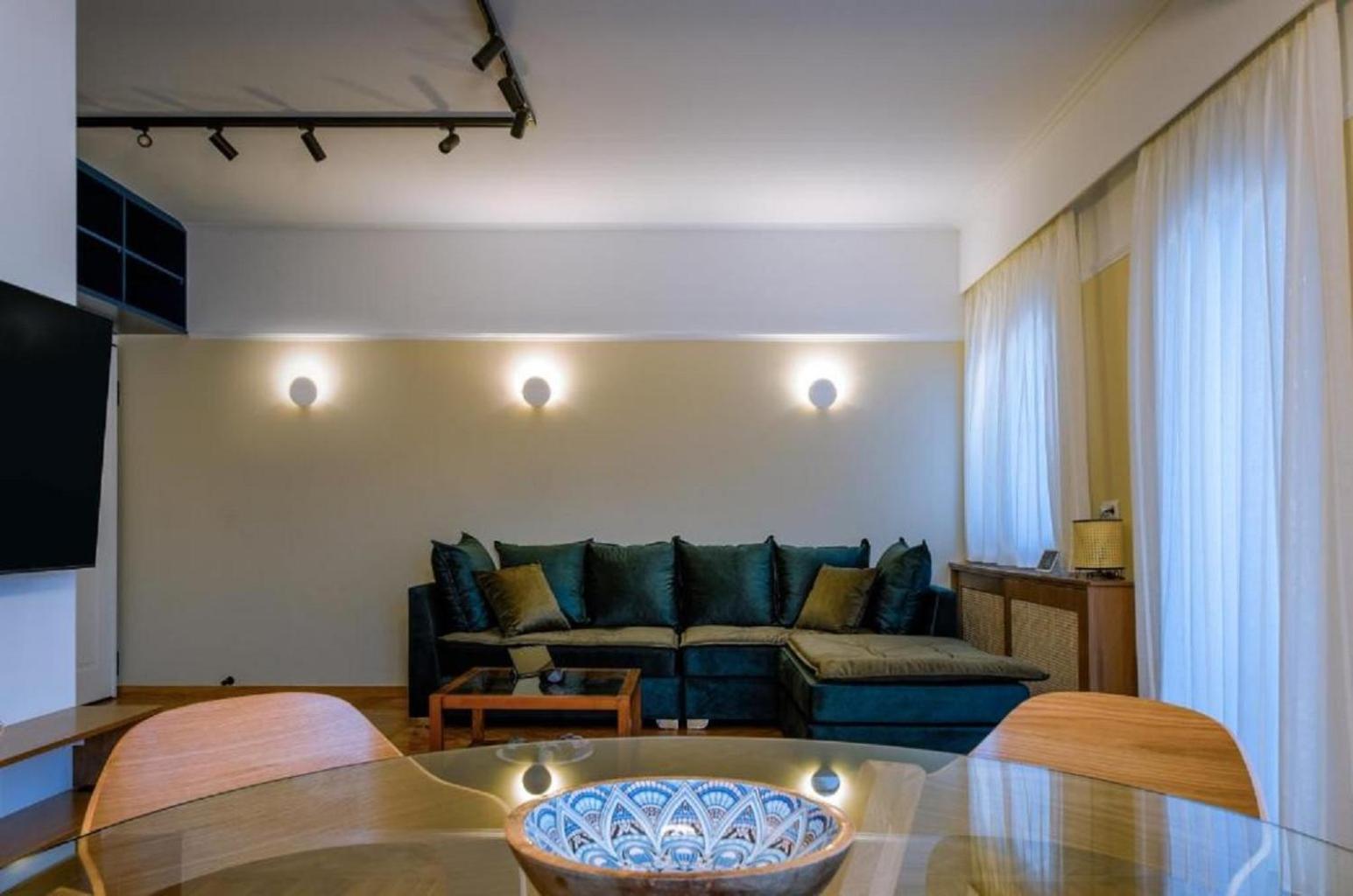 Smart And Elegant Home In The Centre Of Athens Luaran gambar